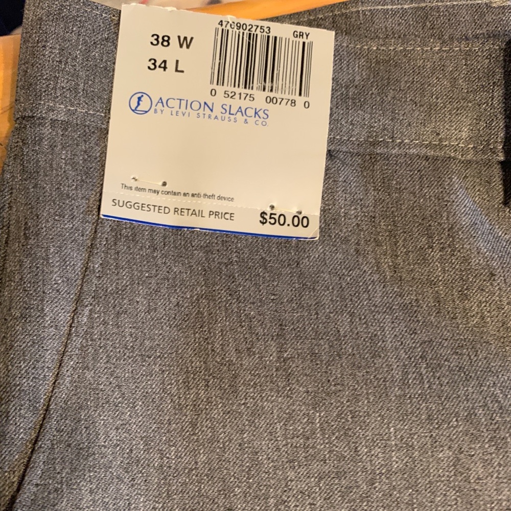 Vintage NWT Levi’s Action Slacks 38w x 34L
